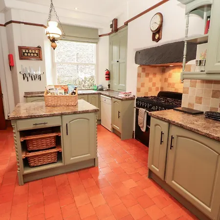 Bracken Howe 펜션 *